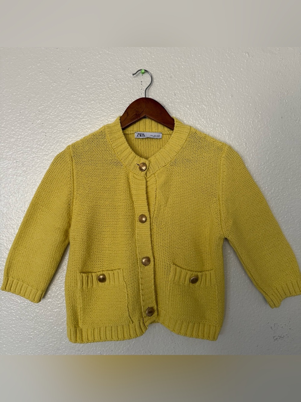 ZARA Yellow Knit Button-Front Women’s Sweater Cardigan Women’s size Small